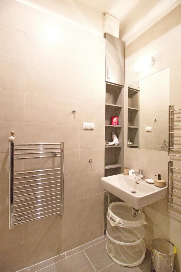 Urban Bourbon Apartamento Budapest Exterior foto